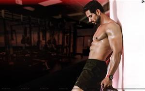 Muscled Pollywood actor, Kartar Cheema